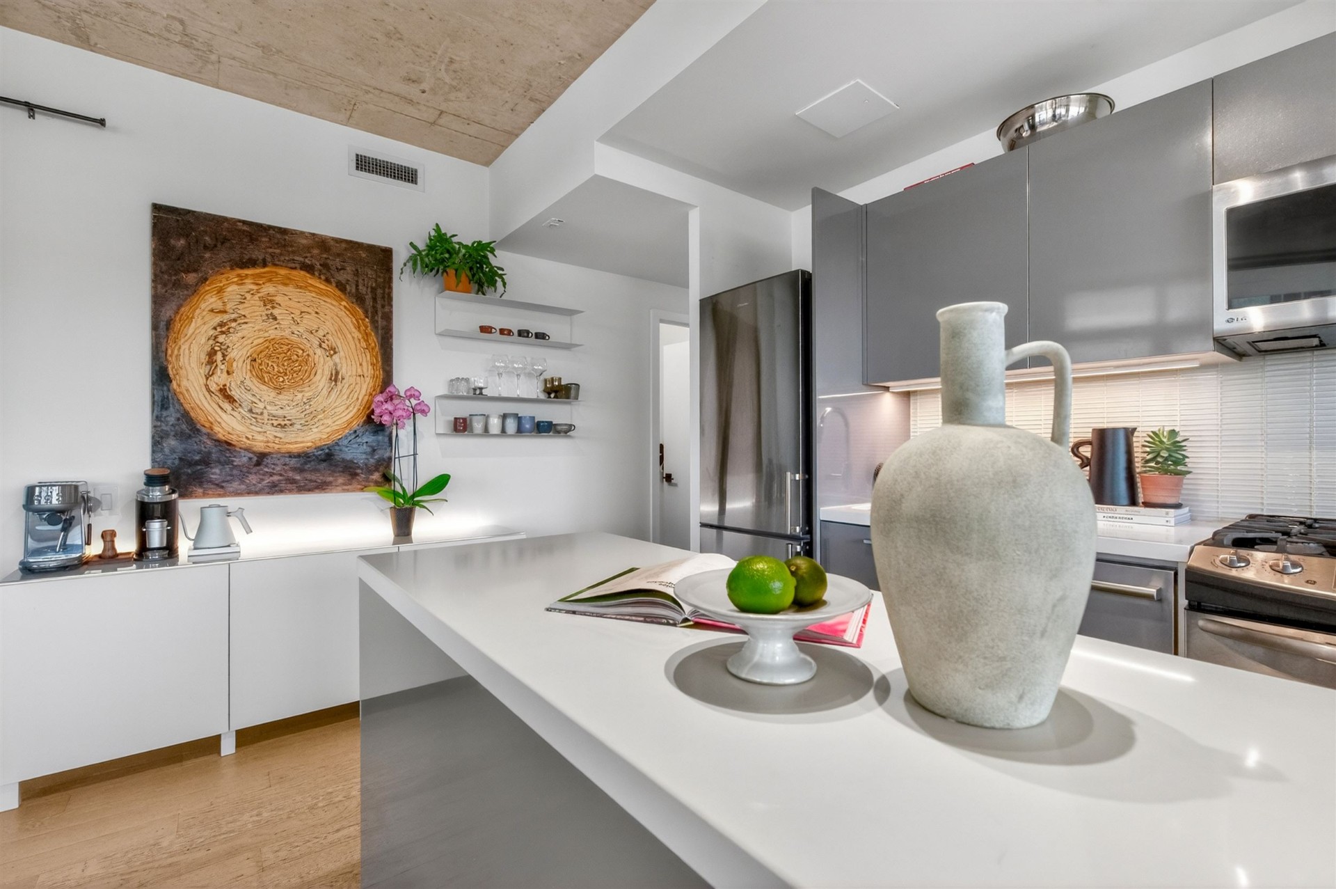 Kitchen island detail with quartz countertop